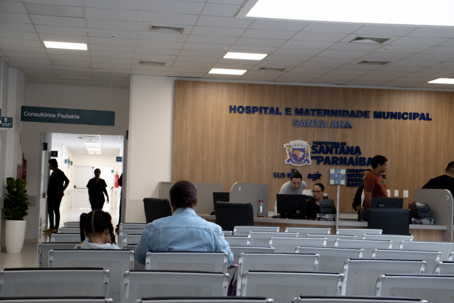 hospital-e-maternidade-municipal-santa-ana-celebra-100-dias-com-avancos-assistenciais-inovacao-e-atendimento-humanizado